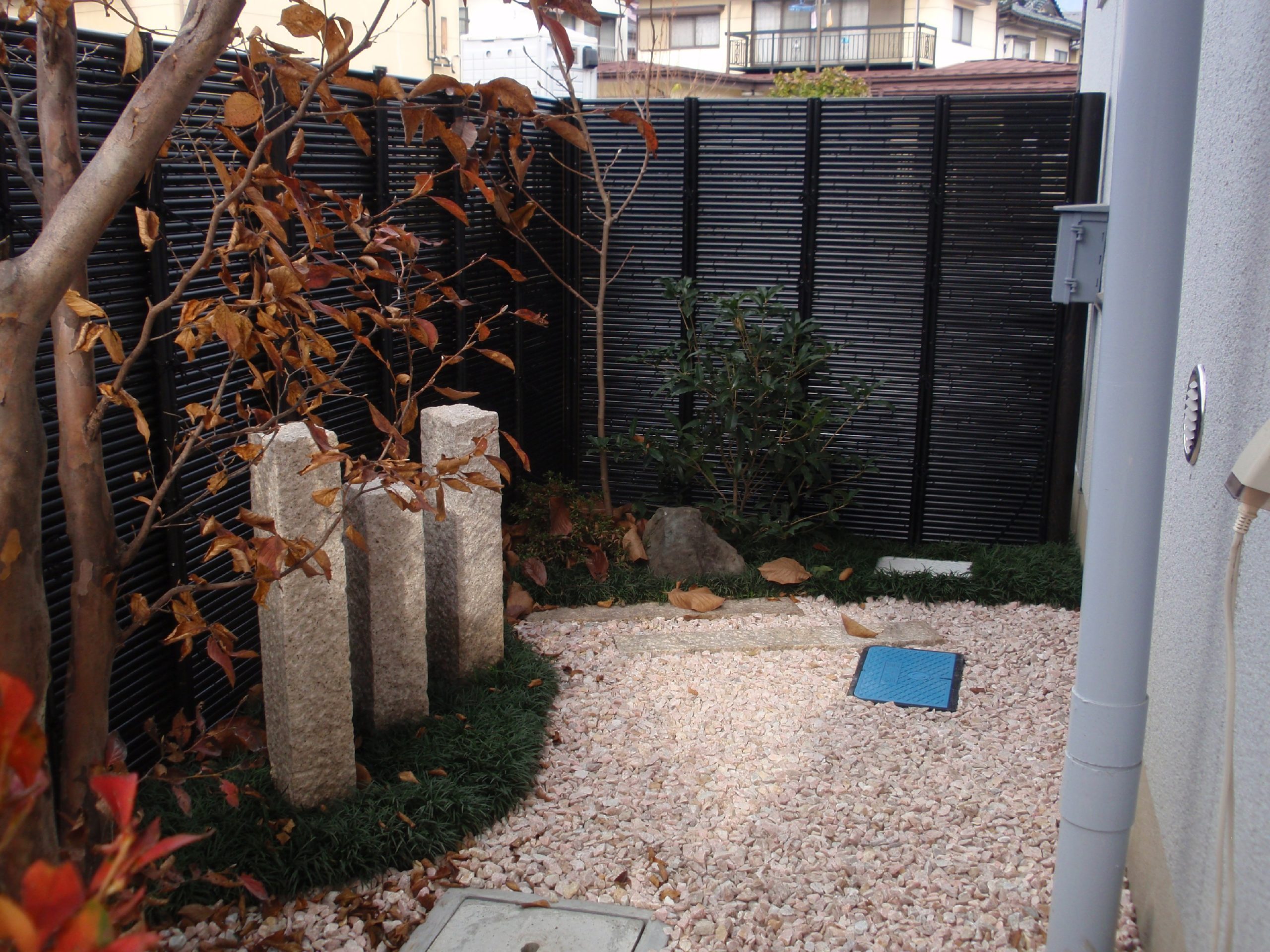 狭小地も大切なスペース 和風のプチ庭園の施工例をアップします 岡谷市の庭づくり 外構 ガーデニングの専門店